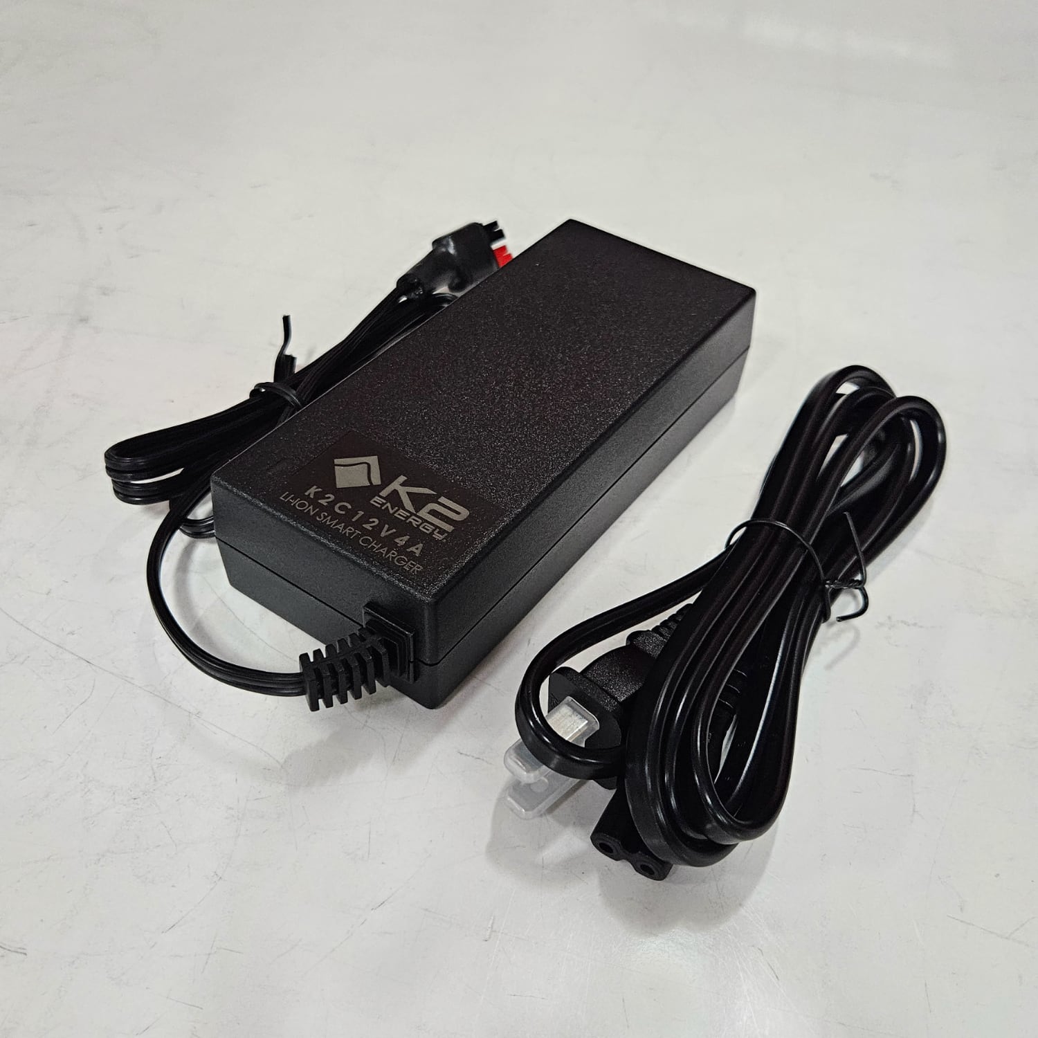 12V LITHIUM BATTERY CHARGER EDNA